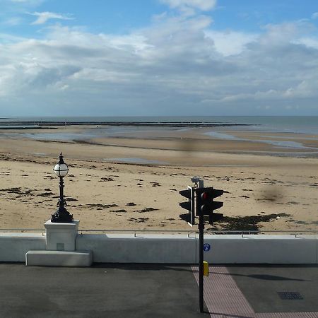 Beachview Guest House Accommodations Margate Exterior foto